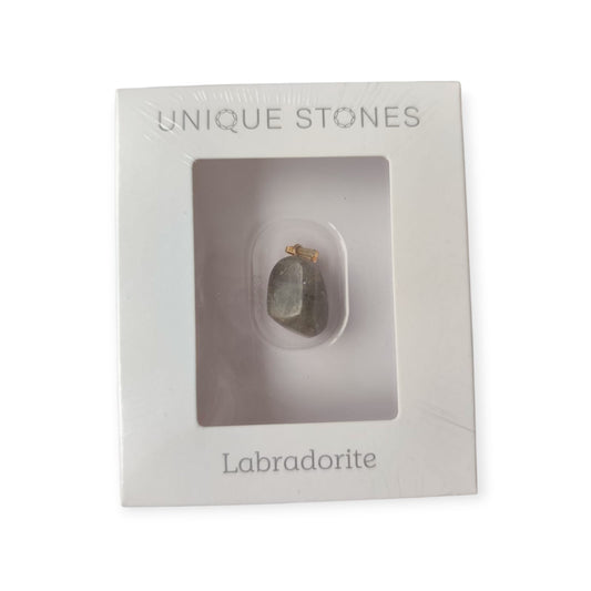 UNIQUE STONE  Labradorite with a certificate